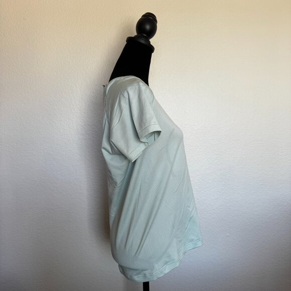 lululemon athletica Swiftly Tech Short Sleeve in Mint • Size 14 - Picture 3 of 5